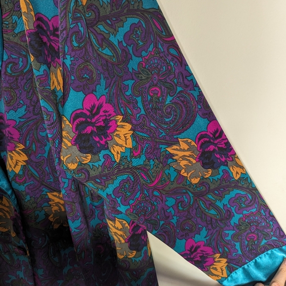 Victoria's secret silk smoking jacket gold label - Picture 5 of 8